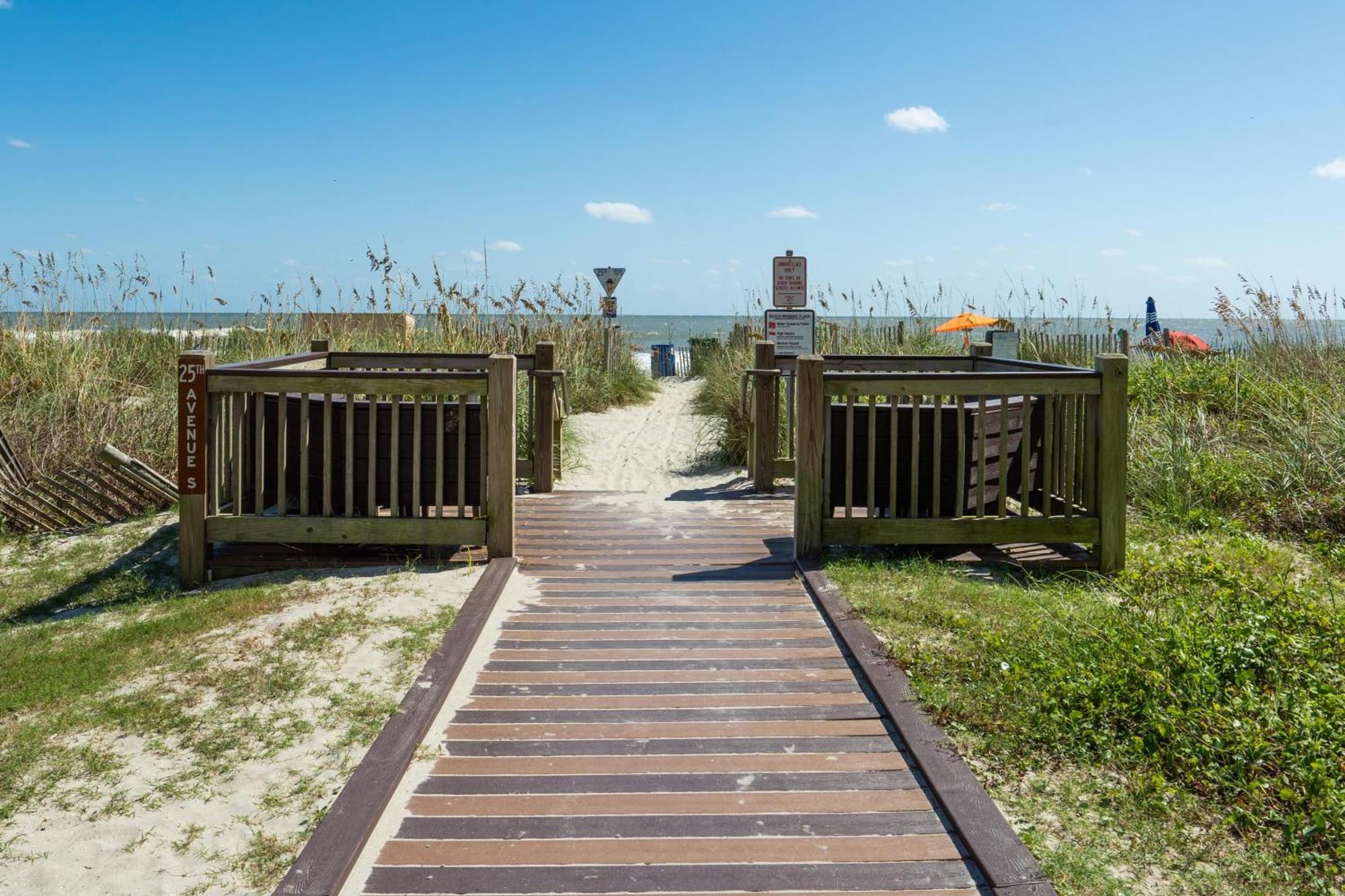 2501 S Ocean Blvd, 0211 - Ocean Front Sleeps 8 Villa Myrtle Beach Exteriör bild